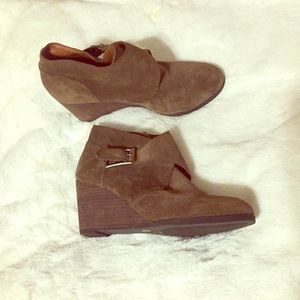 Lucky wedge booties